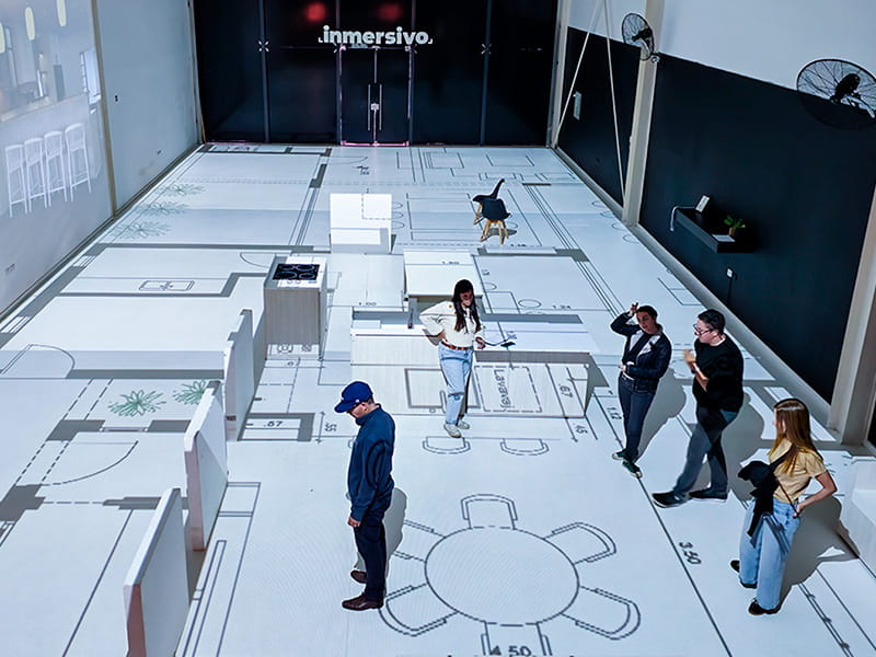 Sala de proyección 1:1 en Puerto Madero